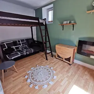  Appartement Studio Coeur De Calme, Vue Sur Les Montagnes France