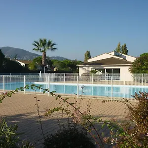 Appartement Les Jardins Du Golf –, Mandelieu